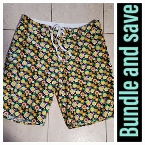 Multicolored Swim Trunks Size 36‎ Colorful Floral Beach Swim Summer Vacation A48